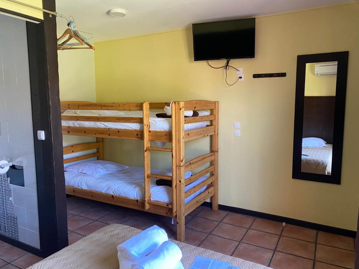Hotel Le 28 ลาเตสเตอ-เดอ-บูค ภายนอก รูปภาพ