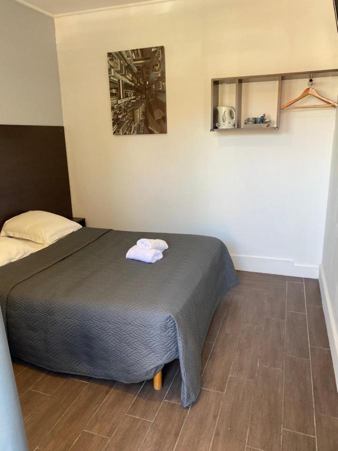 Hotel Le 28 ลาเตสเตอ-เดอ-บูค ภายนอก รูปภาพ